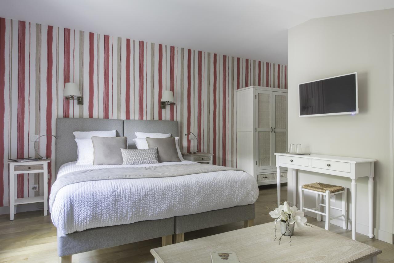 Bed and Breakfast A L'Ombre Des Pins La Baule-Escoublac Exterior foto